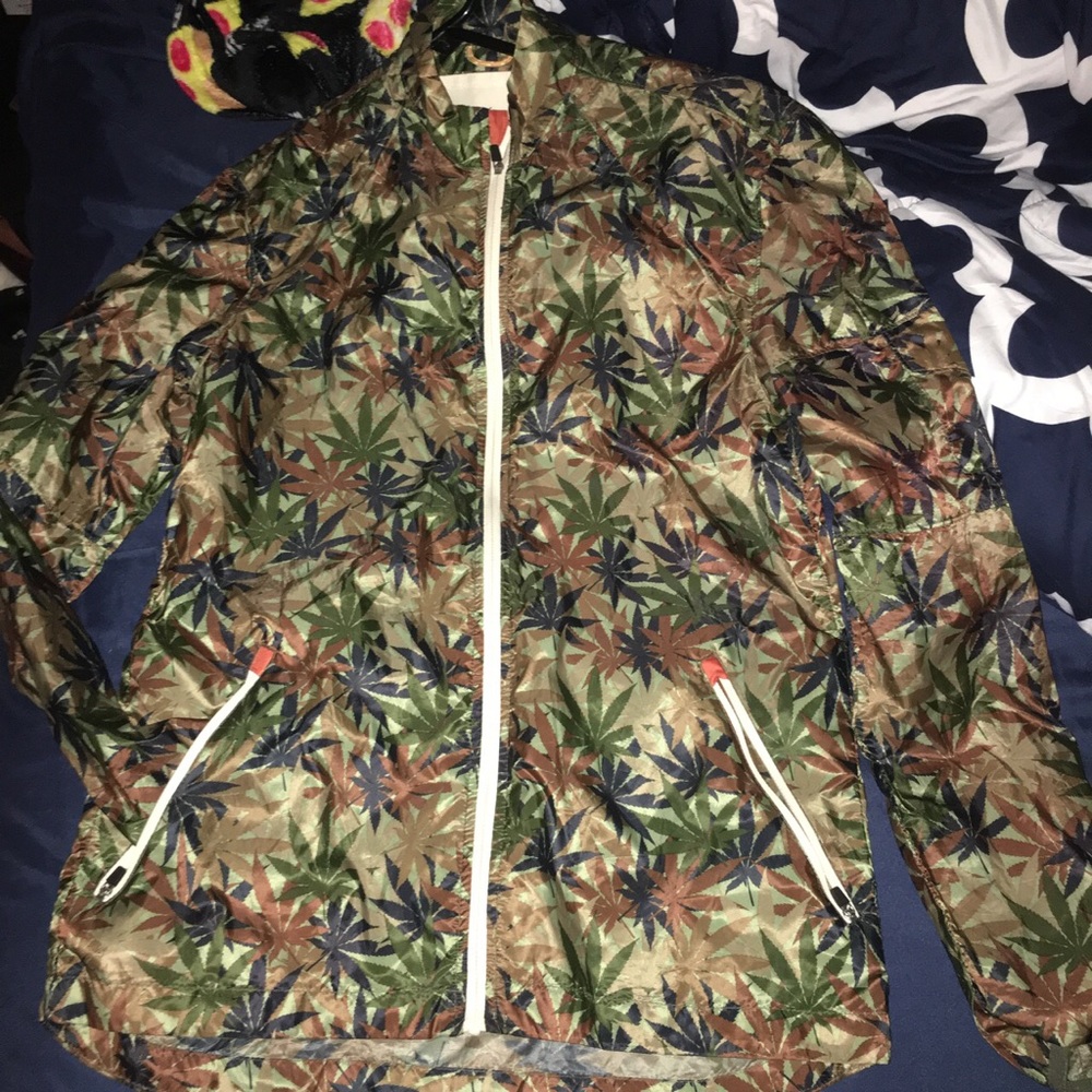 Koto windbreaker
